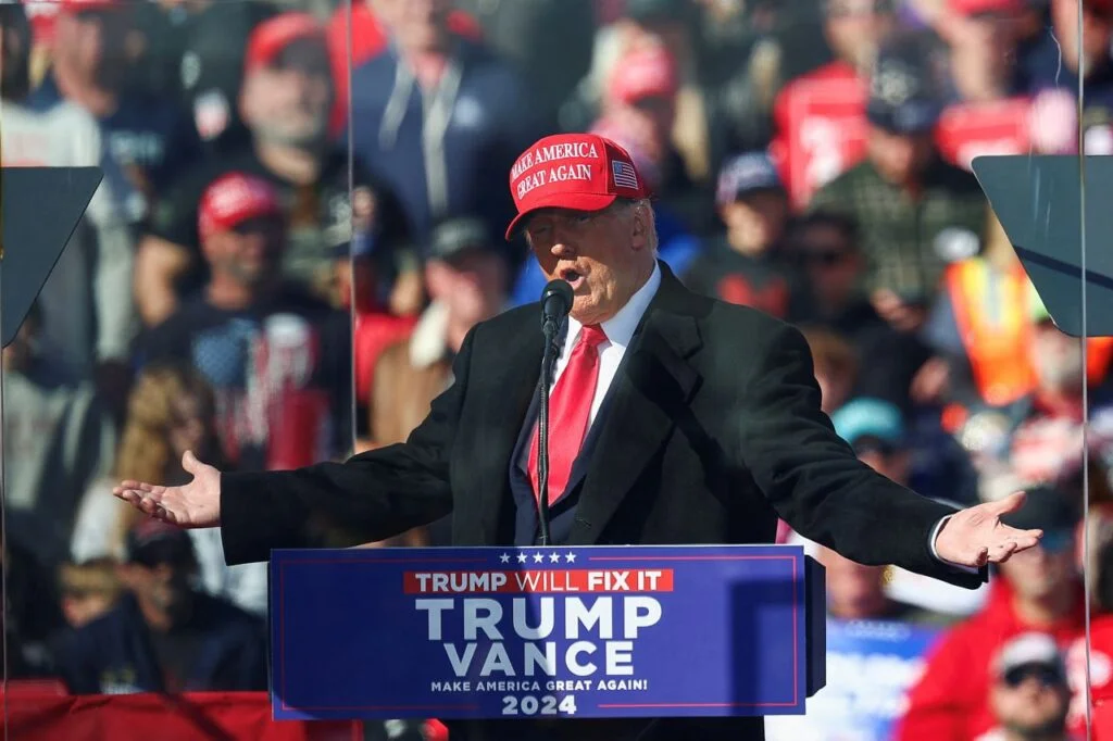 2024-11-03t162514z-2032423241-rc2sxaaw7z8a-rtrmadp-3-usa-election-trump-1024x682 - Solaxy Group